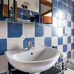 Apartamento Elegante Vicino Con Vista Tramonti