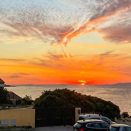 Elegante Vicino Con Vista Tramonti Valledoria (Sardinia)